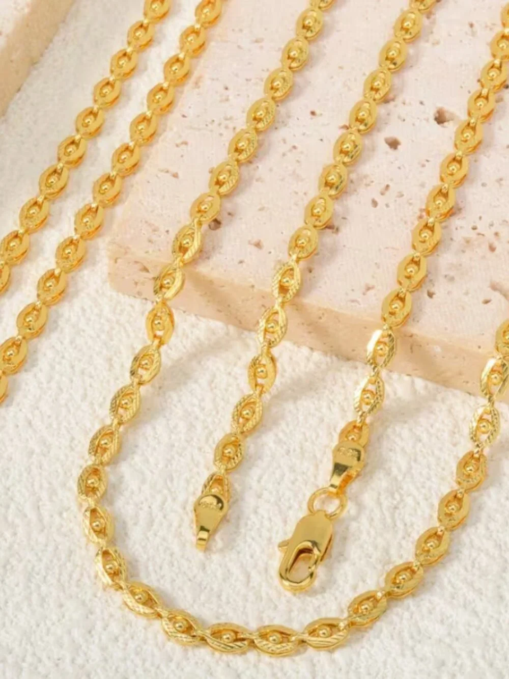 18K Gold 18